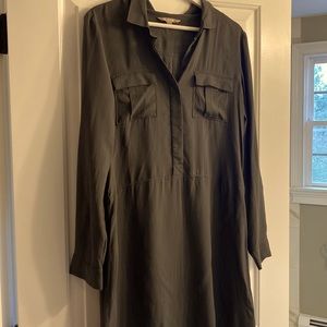 Banana Republic Factory Knee Length Dress‎